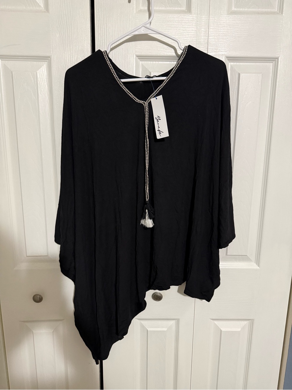 Black Tassel V-Neck Women's Poncho Top